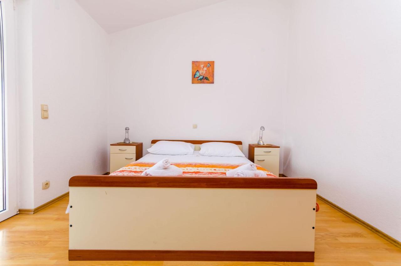 Apartments Tily Trogir Exterior photo